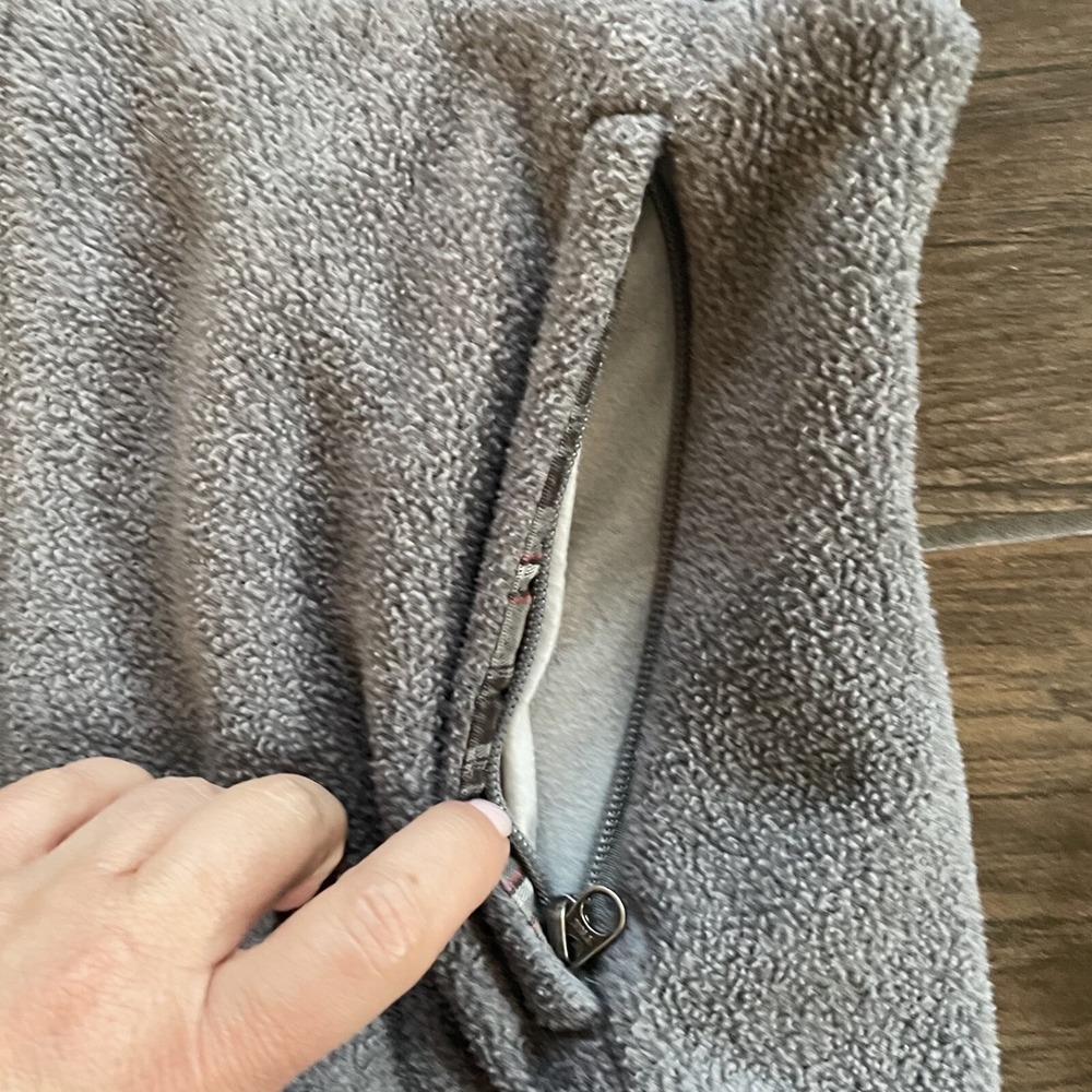 The North Face Gray Plaid Ski Jacket - Picture 6 of 16